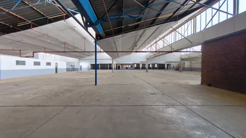 Industrial-warehouse-To-Let-in-Benrose (7)